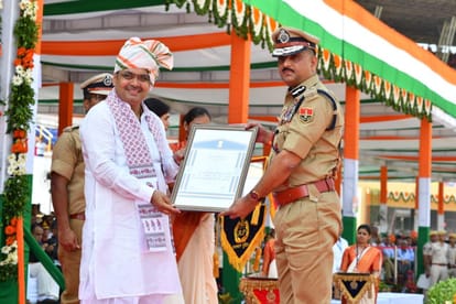 Independence Day: CM Hoists National Flag in Jodhpur, Tricolor Unfurled at Jaipur’s Badi Chaupar