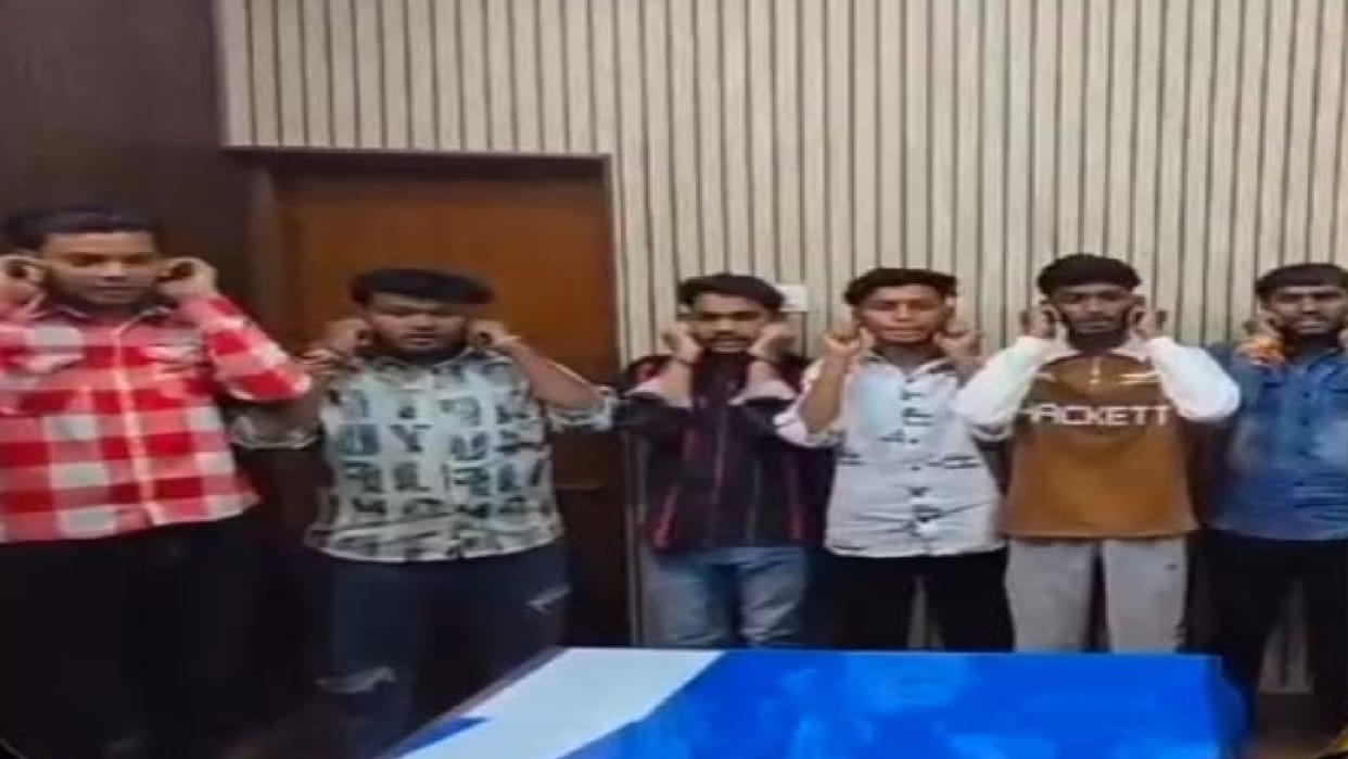 9 bike riders arrested for doing dangerous stunts in Nava Raipur, 7 bikes seized