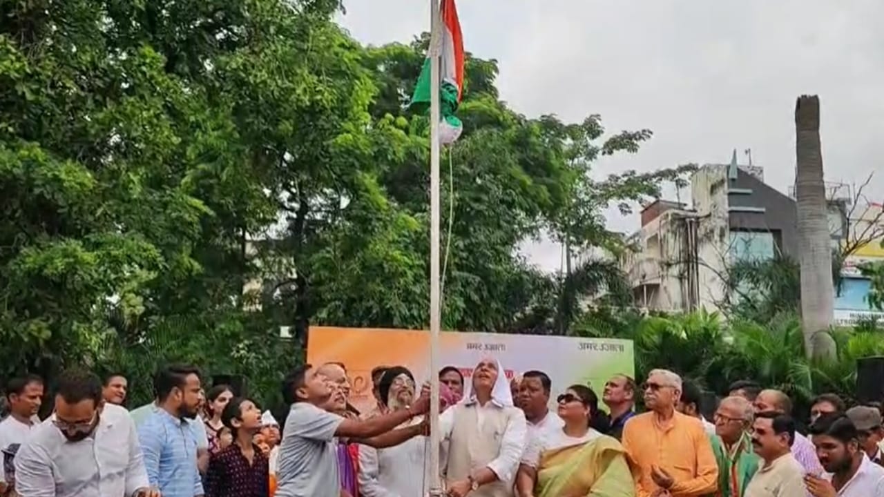 people sang the national anthem together on Independence Day 2025 in Bareilly