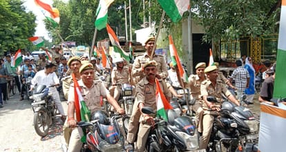 Kanpur Amar Ujala Maa Tujhe Pranam Rally Rally started from Motijheel tableaux attracted everyone