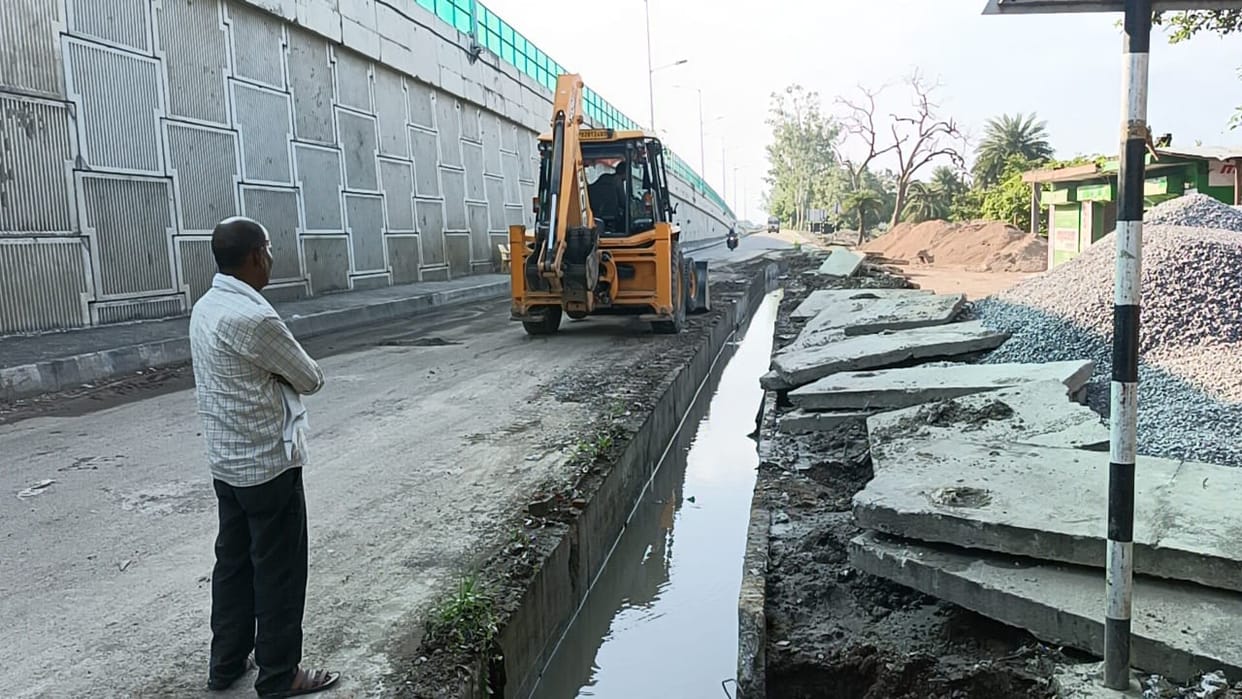 Kanpur Impact of Amar Ujalas news waterlogging problem solved NHAI got the drain cleaned