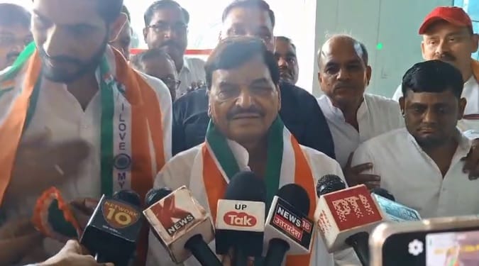 Etawah Shivpal took a dig at Yogi Adityanath the Chief Minister speaks memorized speeches in the House