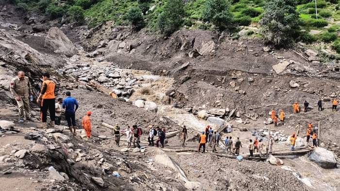 Kishtwar Cloudburst many Dead Dozens Missing in Jammu and Kashmir Despite six Day Red Alert