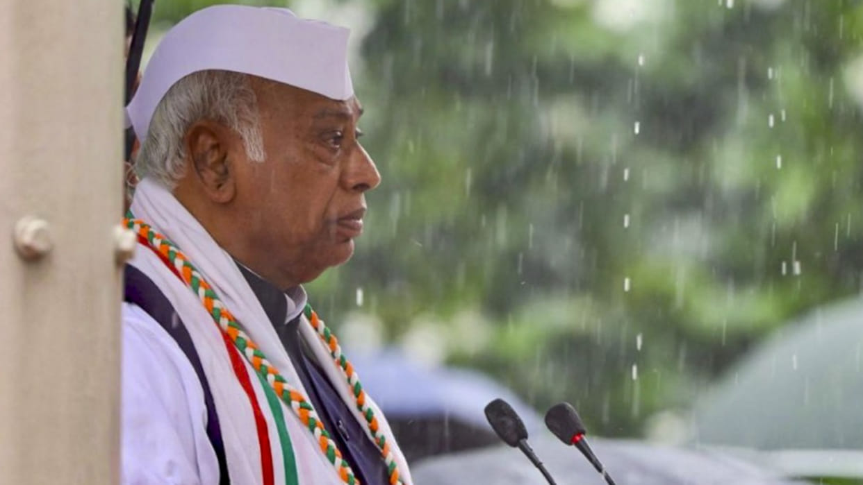 bjp congress Politics amidst Kharge mentioned Bihar SIR said government can go to any extent of immorality