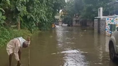 The heaviest rainfall in eight years in Lucknow.