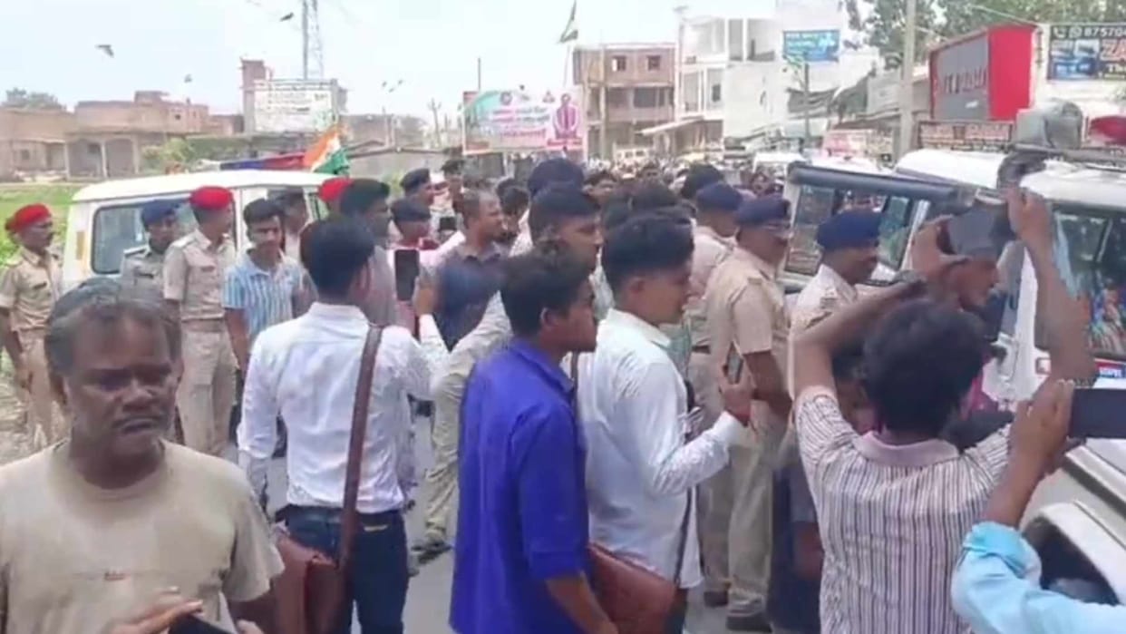 Conspiracy to spoil harmony on Independence Day, major controversy averted due to promptness of Darbhanga poli