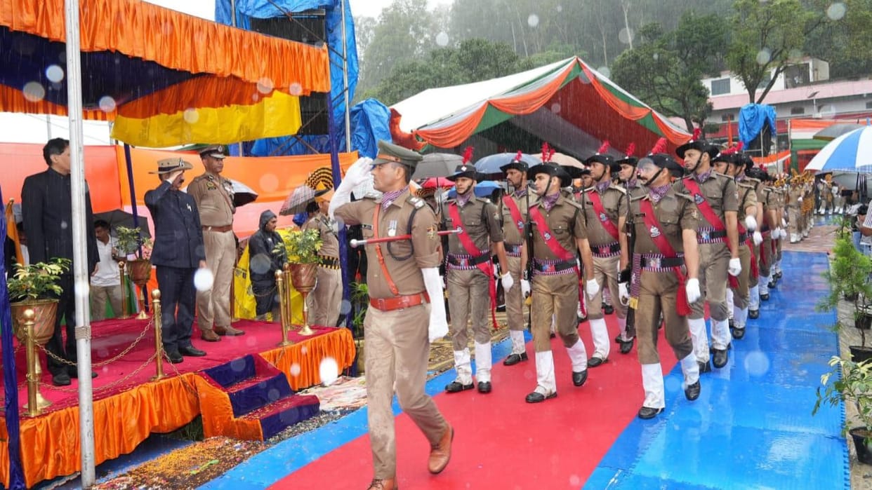 79th Independence Day 2025 CM Sukhu hoisted the flag in Sarkaghat made many announcements