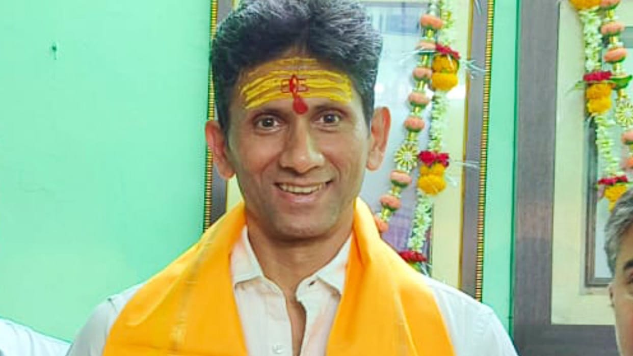 Venkatesh Prasad will contest the elections of Karnataka State Cricket Association