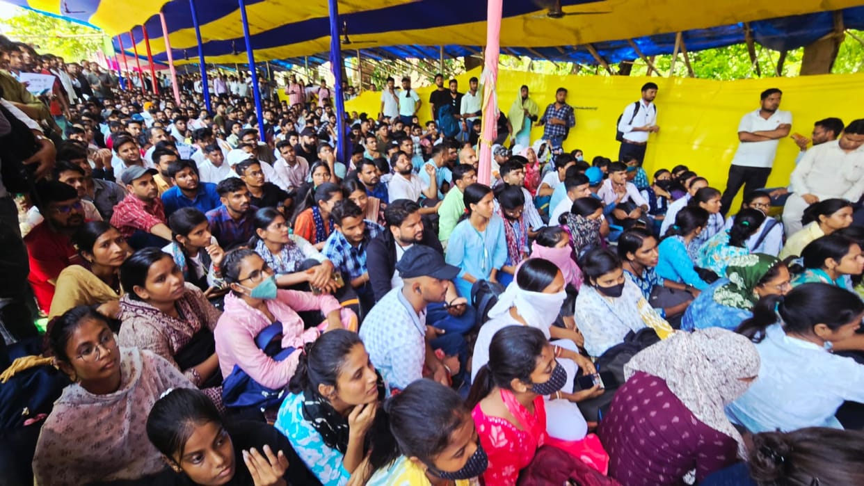 Amin strike starts land and Revenue department patna Bihar News amines protest vijay sinha