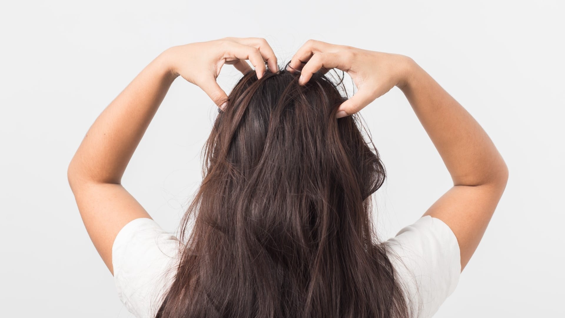 Why Never Wash Hair On Saturday know astrological reason