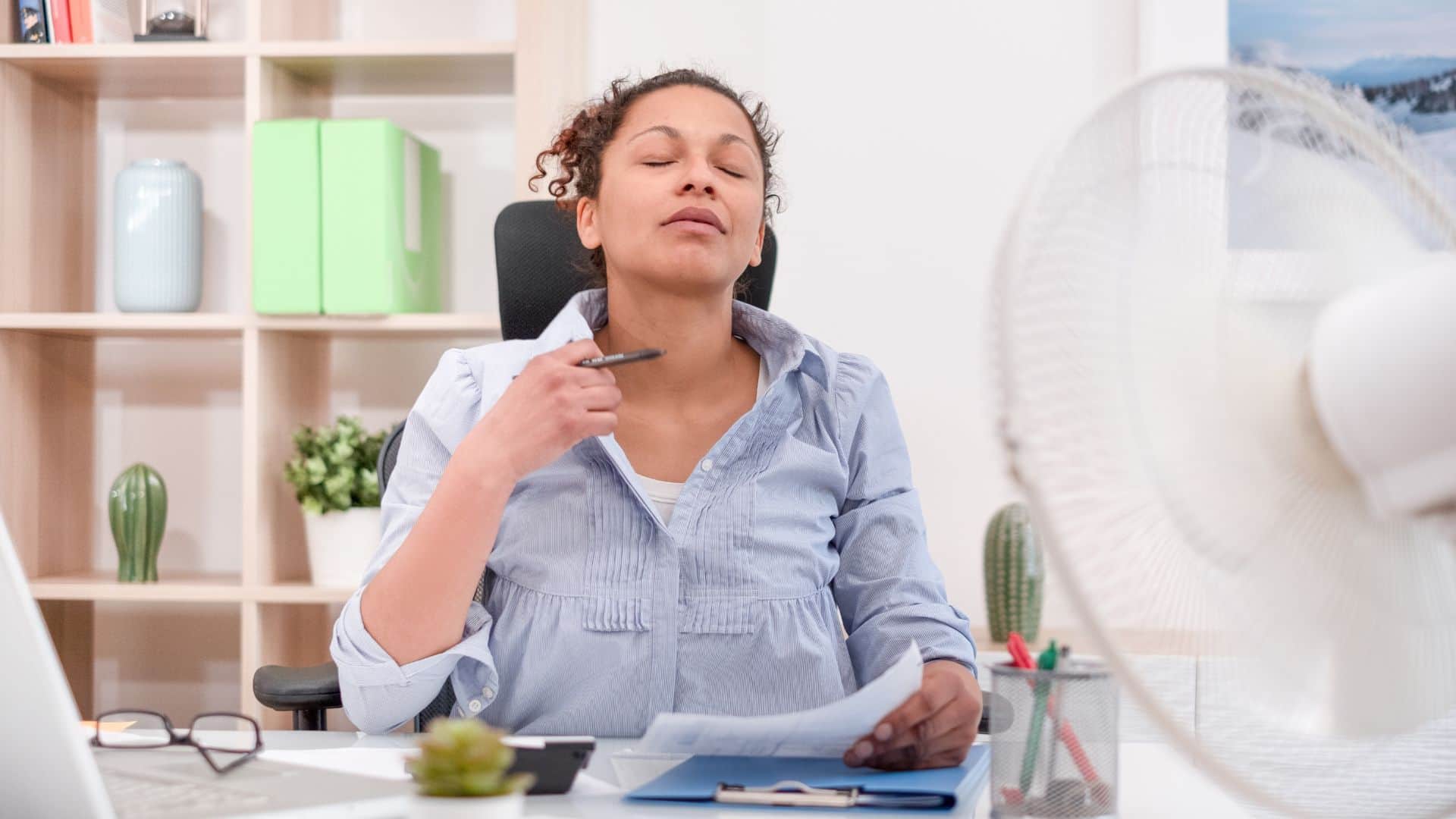 Garme Me Pasina Rokne Ke Yoga For Sweating And Body Cooling Summer Yoga Tips