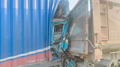 Kanpur Road Accident Container rams into a damaged truck two dead nap becomes the cause of the accident