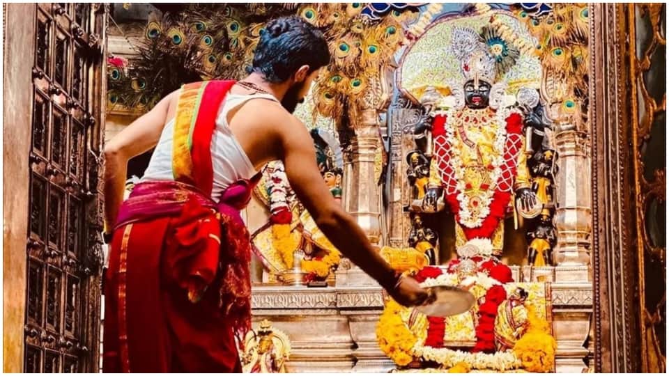 Krishna Janmashtami 2026 Know the Correct Date Puja Muhurat Vidhi and Religious Significance in hindi