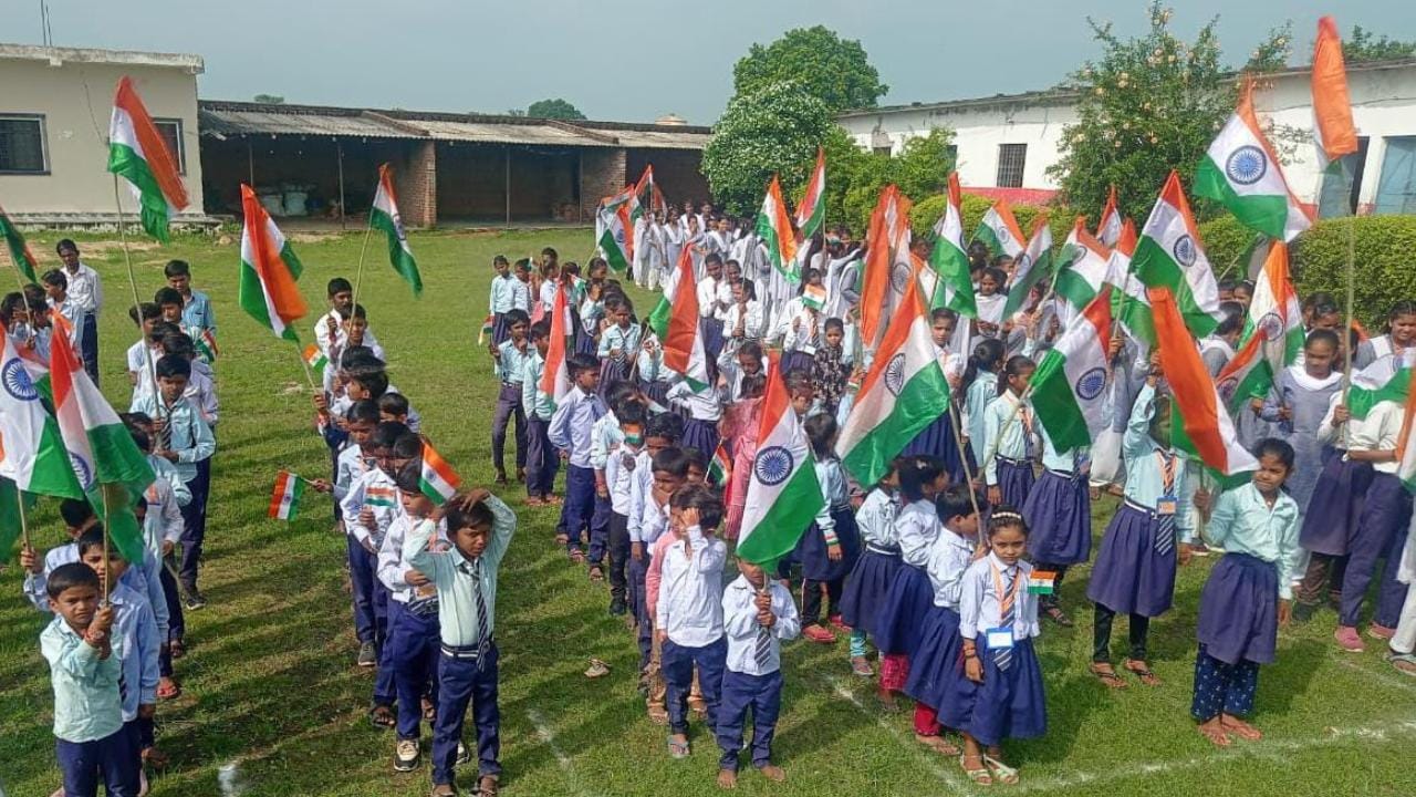 Lalitpur: Independence Day was celebrated with great pomp in the city, patriotic songs kept resonating