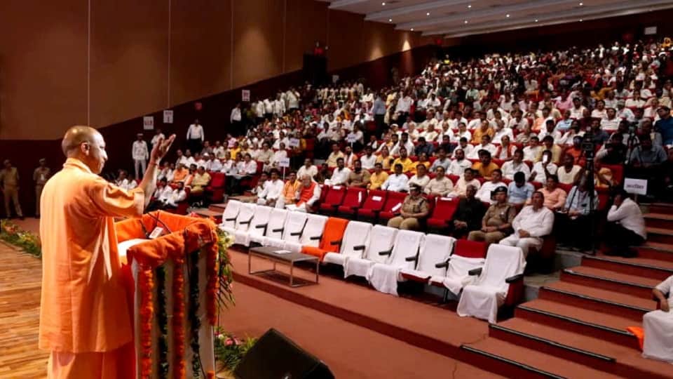 CM gave big hint regarding Shri Krishna birthplace in Mathura on Shri Krishna Janmashtami