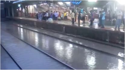 Maharashtra: मुंबई में भारी बारिश से हाहाकार, जगह-जगह जलभराव ने बढ़ाई आफत; विक्रोली में भूस्खलन से दो की मौत heavy rains in Mumbai, waterlogging at many places increased the problem; Two killed in landslide in Vikhroli