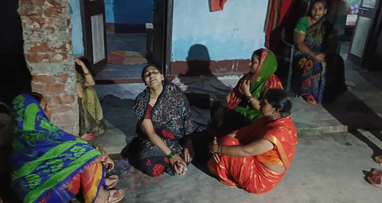 Two students died tragically after drowning in a dam in Gaya, two friends narrowly escaped