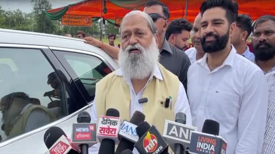 Minister Anil vij slam Rahul Gandhi and congress