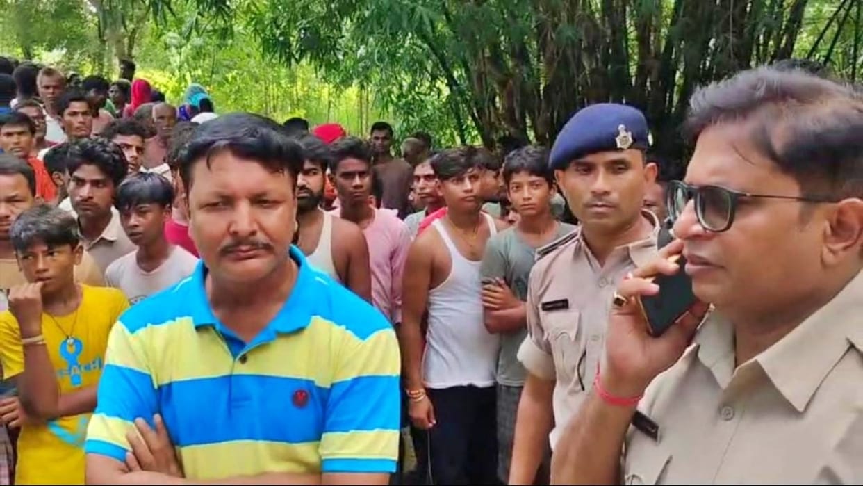 Bihar Crime: Terror due to double murder in Sitamarhi, bodies of two youths recovered from field