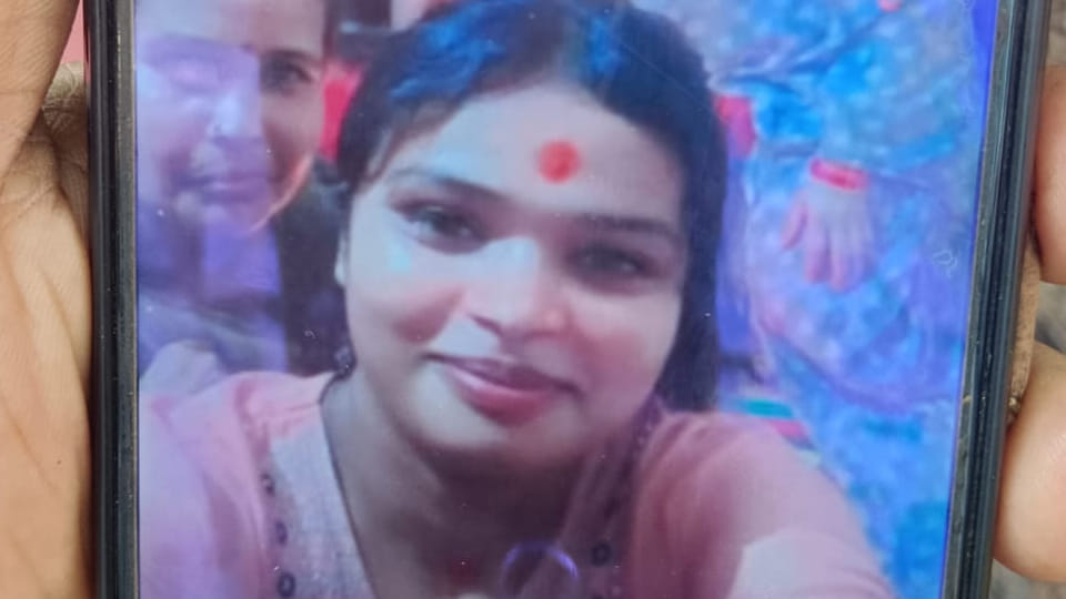 Kanpur: Ward maid's body found in hospital, suspected to have been injected with poison
