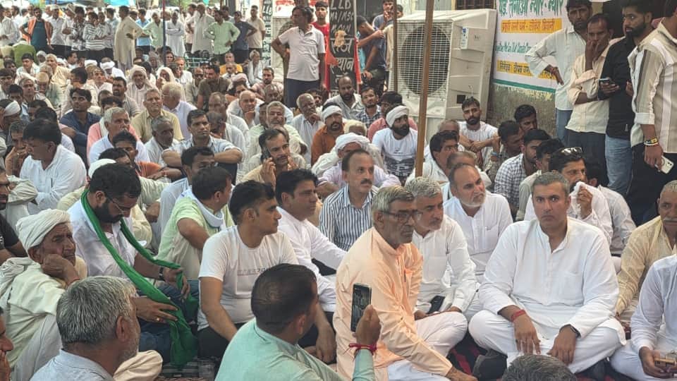 Female Teacher Murder case both eyes, food and windpipe missing only five centimetres of neck was left