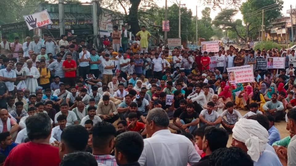 Female Teacher Murder case both eyes, food and windpipe missing only five centimetres of neck was left