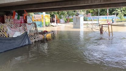 Kanpur Ganga is only 36 cm away from the danger mark water entered many areas keeping an eye on areas