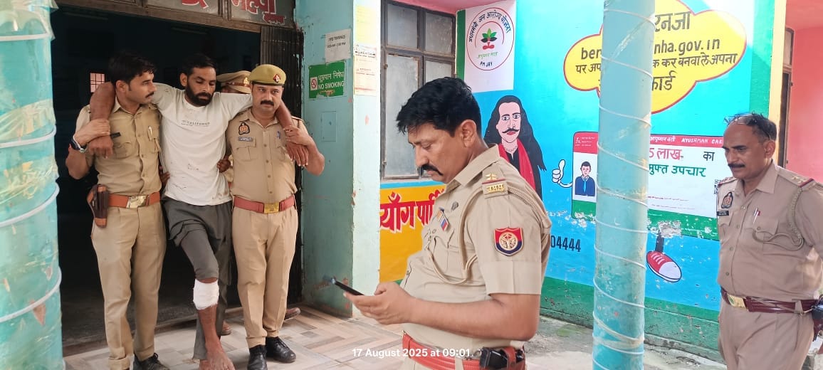 Etawah In an encounter a historysheeter was shot in the leg the inspector was also seriously injured