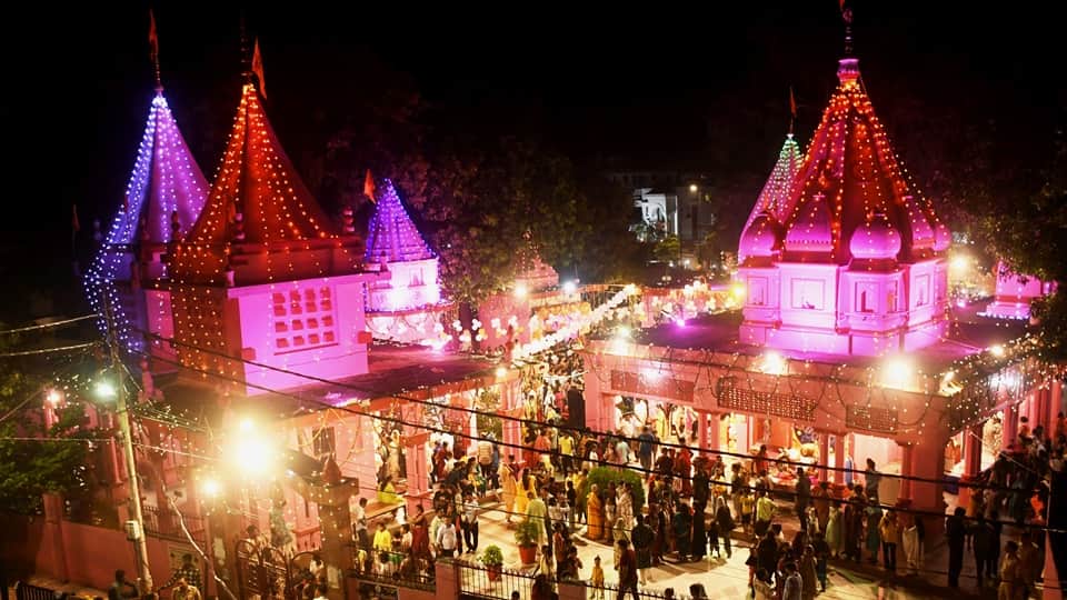 Krishna Janmashtami: locks were broken...when Murli Wale born, 30 pictures of joy and enthusiasm in Moradabad