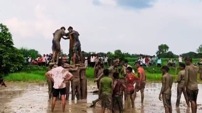 Janmashtami Citizens rejoiced in welcoming Makhan Chor streets echoed with hathi ghoda palki