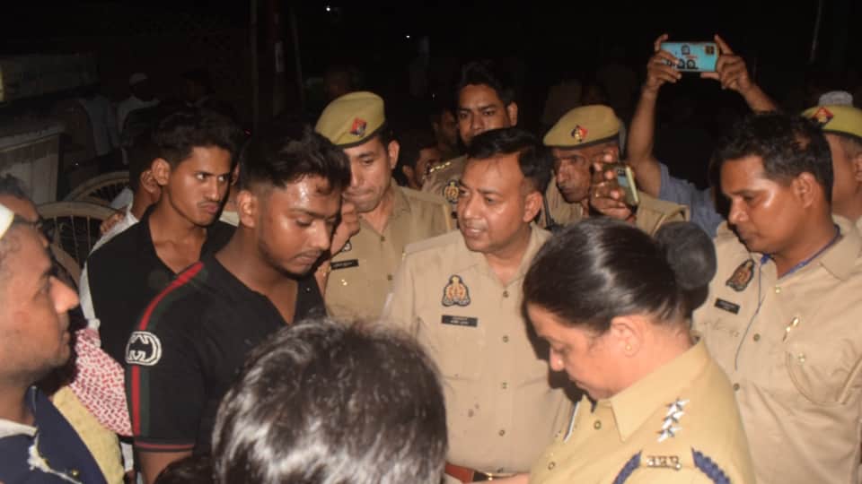 father murdered on his daughter birthday when he was asked to lower volume of the DJ In Meerut