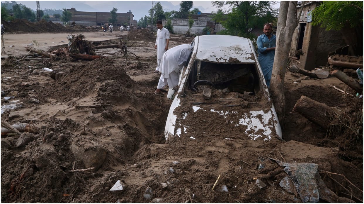 Situation out of control due to flood in Pakistan, 657 people have lost their lives; NDMA issued alert