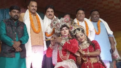 Janmashtami Citizens rejoiced in welcoming Makhan Chor streets echoed with hathi ghoda palki