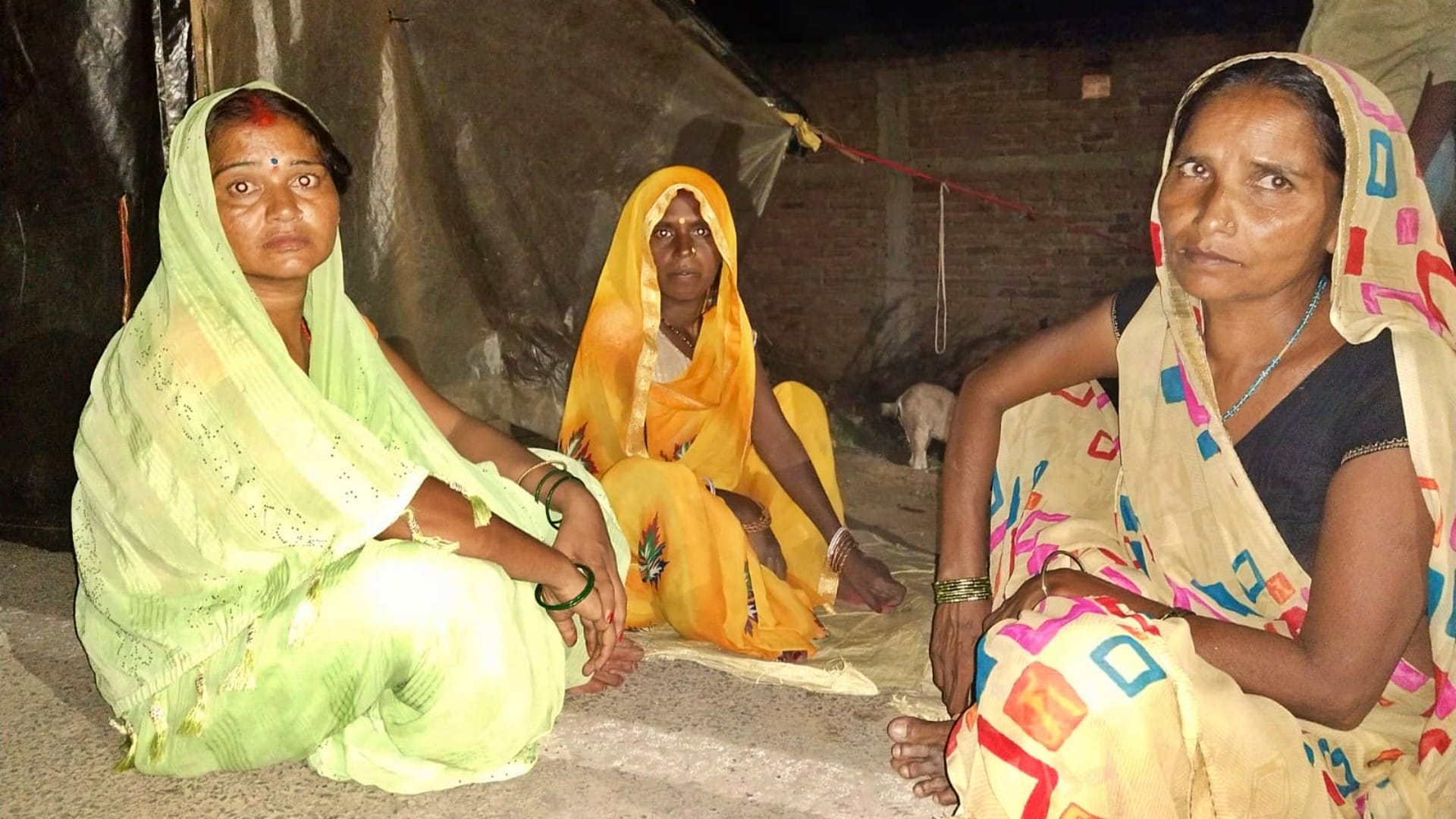 Samastipur News: floods of Ganges; villages submerged, people forced to live in tents on dams and roadsides