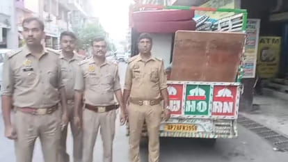 Kanpur: Advocate Dinu Upadhyay's associates Ravi and Deepak Jadoun's property confiscated