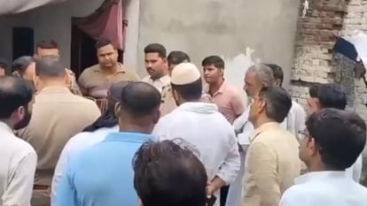 Teenager killed a Maulvi son by locking him in bed In Baghpat See Photos