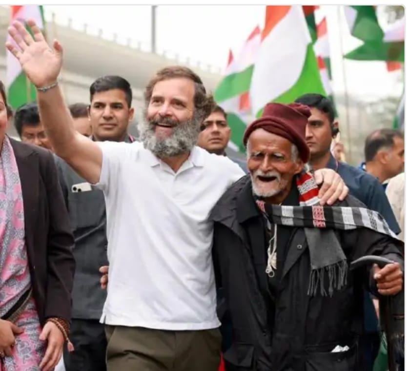 Bhopal: 94-year-old man from MP meets Rahul Gandhi, got a call, will join the Vote Rights Yatra in Bihar