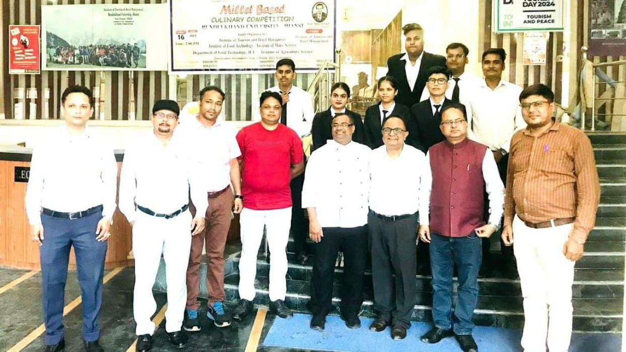 Jhansi: Tourism expert and secretary of Indian Tourism Development Committee reached BU