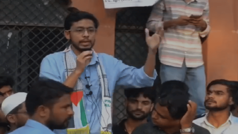 Student leader gave a statement against UP government