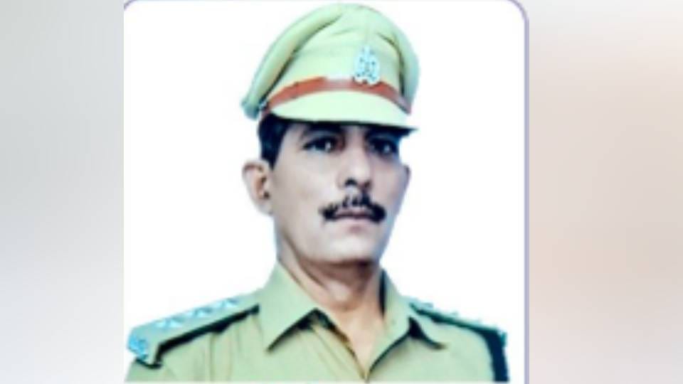 STF Deputy SP got medal for ending syndicate of Changur in Balrampur