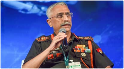 മുൻ കരസേനാ മേധാവി നരവാനെയുടെ പ്രസിദ്ധീകരിക്കാത്ത പുസ്തകം സോഷ്യൽ മീഡിയയിൽ പ്രസിദ്ധീകരിച്ചതിന് പിന്നാലെ എഫ്ഐആർ രജിസ്റ്റർ ചെയ്തു