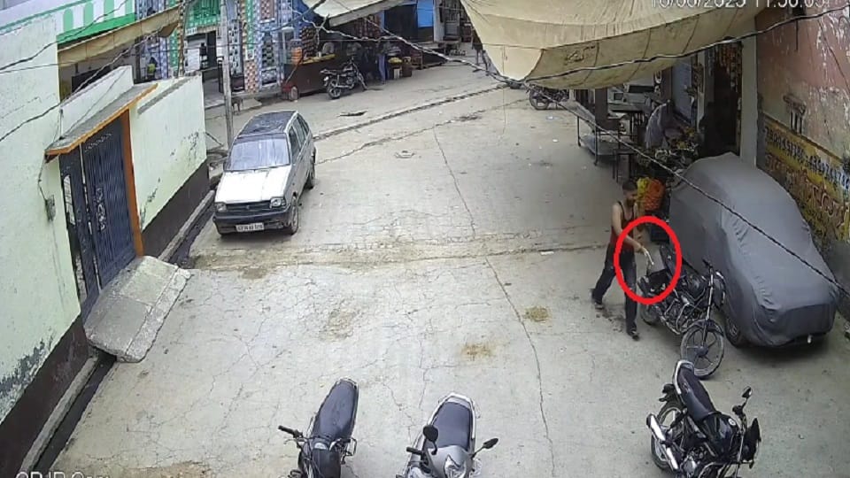 gun in hand and abuses video of a man brandishing a weapon goes viral
