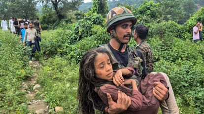 Kathua Cloudburst Update People Rushed to Save Lives as Strong Water Current Hit While Sleeping