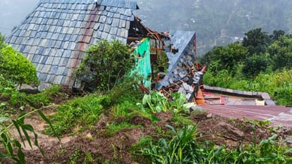Kathua Cloudburst Update People Rushed to Save Lives as Strong Water Current Hit While Sleeping