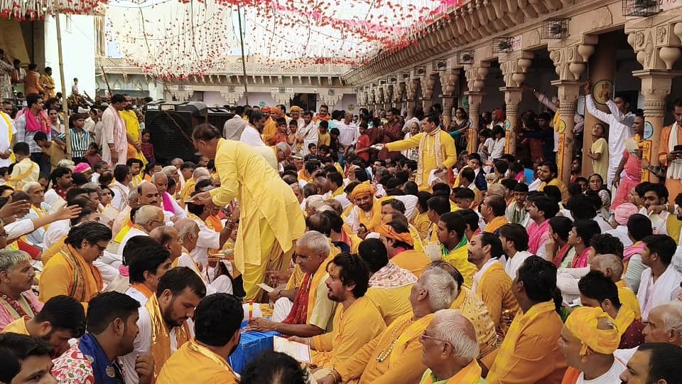 Nandotsav was celebrated on occasion of Shri Krishna Janmashtami in nandgaon in Mathura