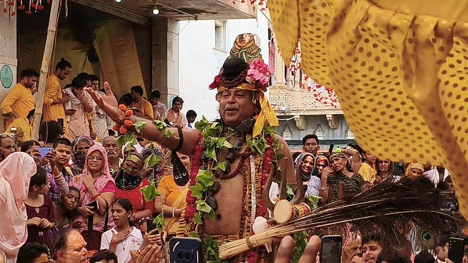 Nandotsav was celebrated on occasion of Shri Krishna Janmashtami in nandgaon in Mathura