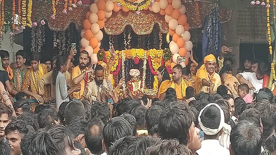 Mathura Janmashtami 2025 nandotsav in gokul celebration pics