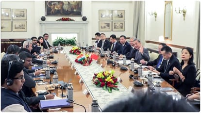 Top News Big Headlines 18 Aug 2025 Shubhanshu Shukla met PM Modi, CP Radhakrishanan Nomination For VP, Wang Yi