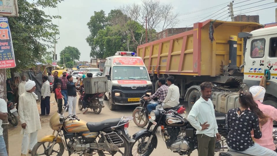 Uproar over death of laborer in Agra