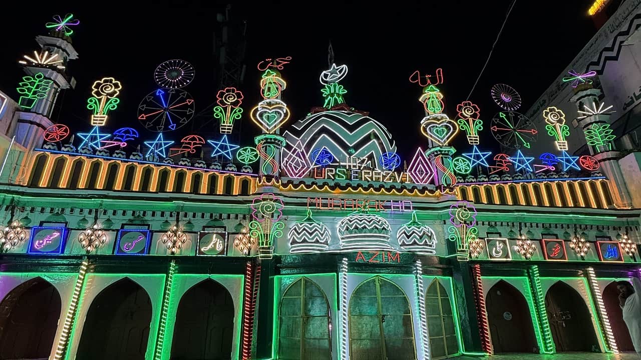 Urs-e-Razvi Work for the progress of the country spread love message gave from Dargah Ala Hazrat
